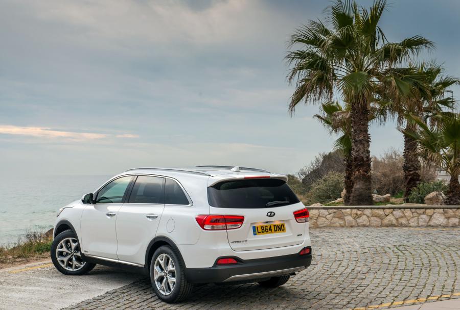  Kia Sorento EcoDynamics (UM) 2015 года  (UK) (фото 38 из 40)